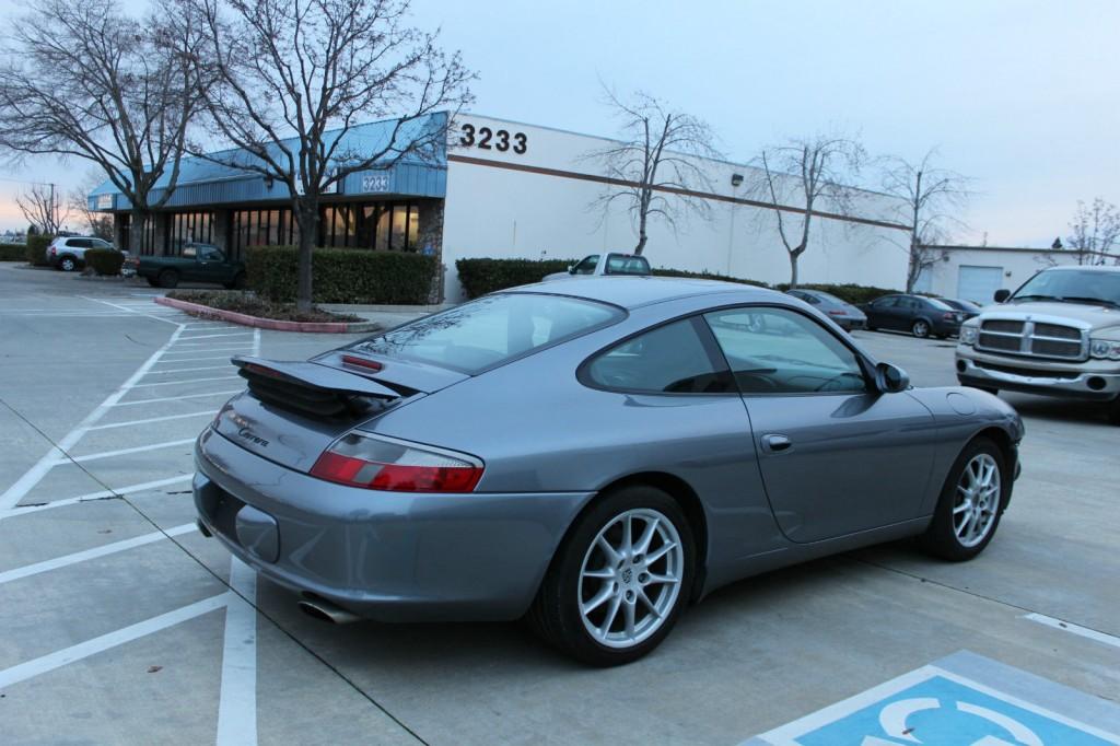 2003 Porsche 911 Damaged Wrecked