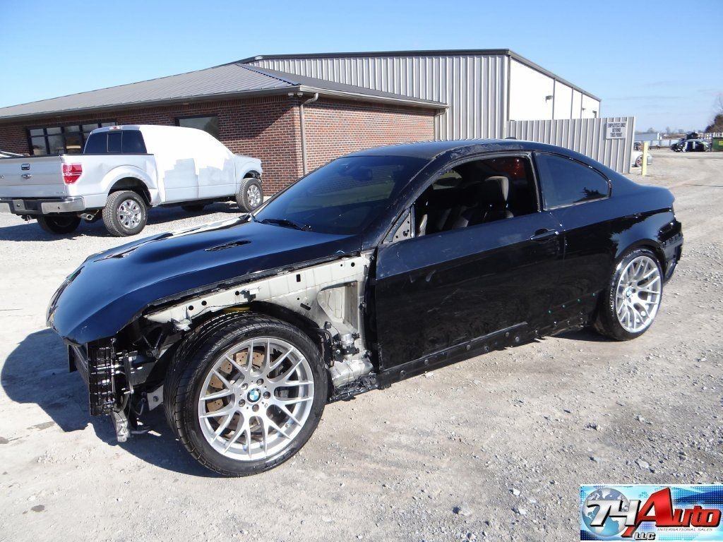 2011 BMW M3 coupe Salvage Repairable
