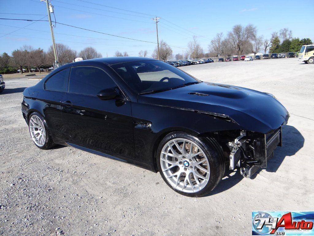 2011 BMW M3 coupe Salvage Repairable