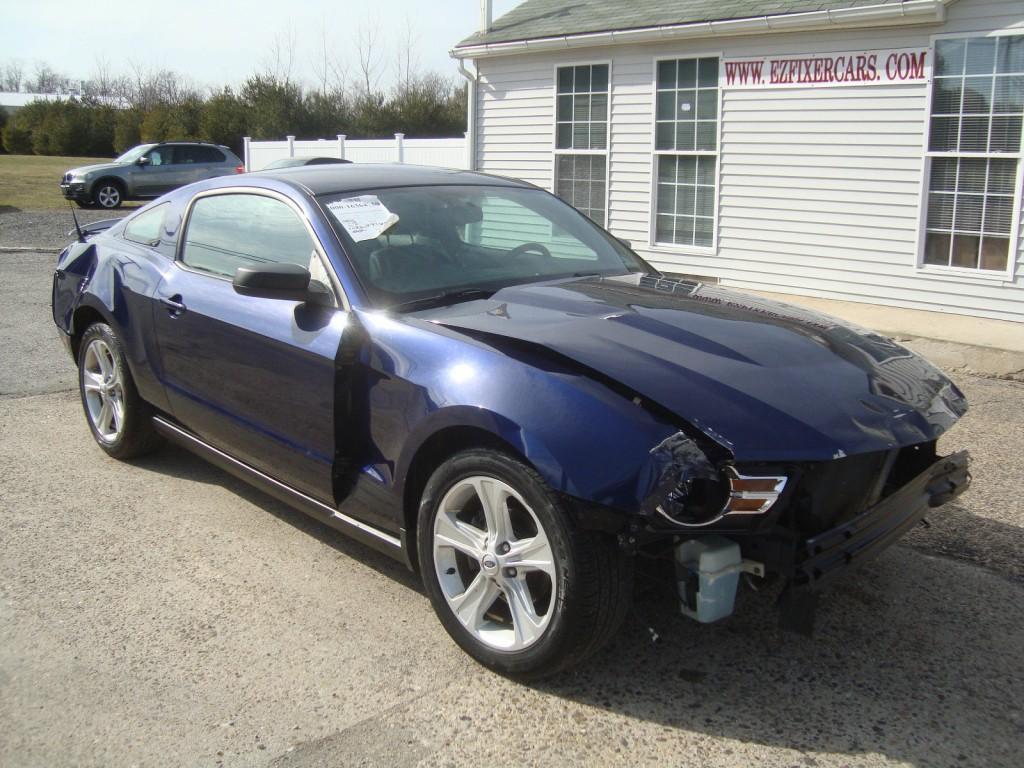 2010 Ford Mustang V6 Automatic Salvage Rebuildable