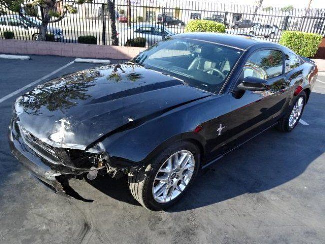 2012 Ford Mustang V6 Coupe Salvage Wrecked