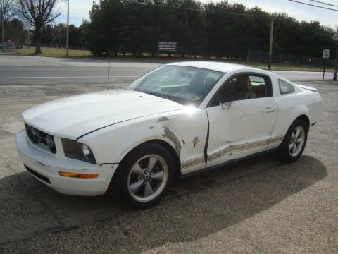 2007 Ford Mustang V6 Shaker500 Salvage Rebuildable for sale
