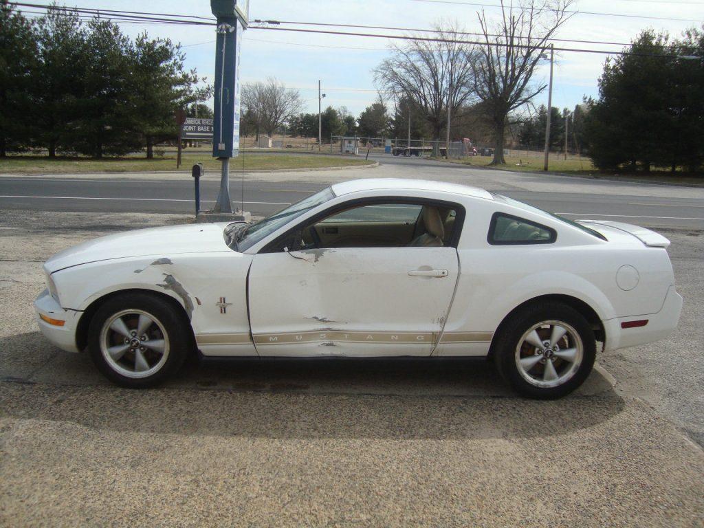 2007 Ford Mustang V6 Shaker500 Salvage Project