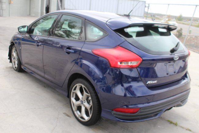 Front damage 2016 Ford Focus ST repairable