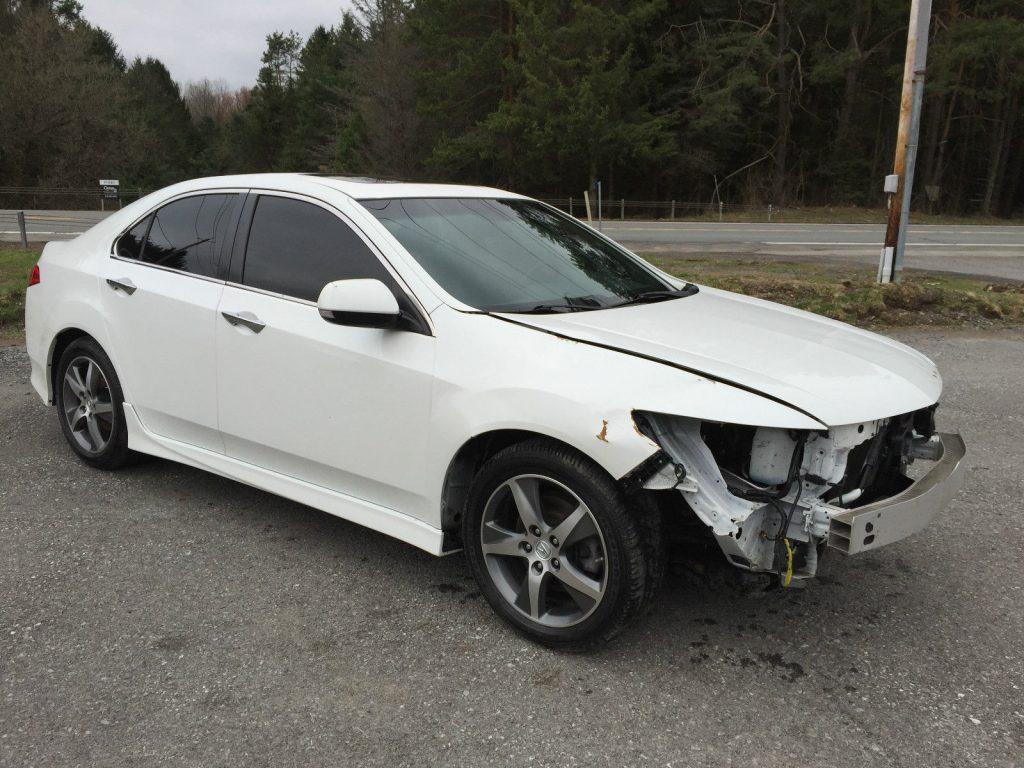 Special edition 2012 Acura TSX 4 door repairable wrecked