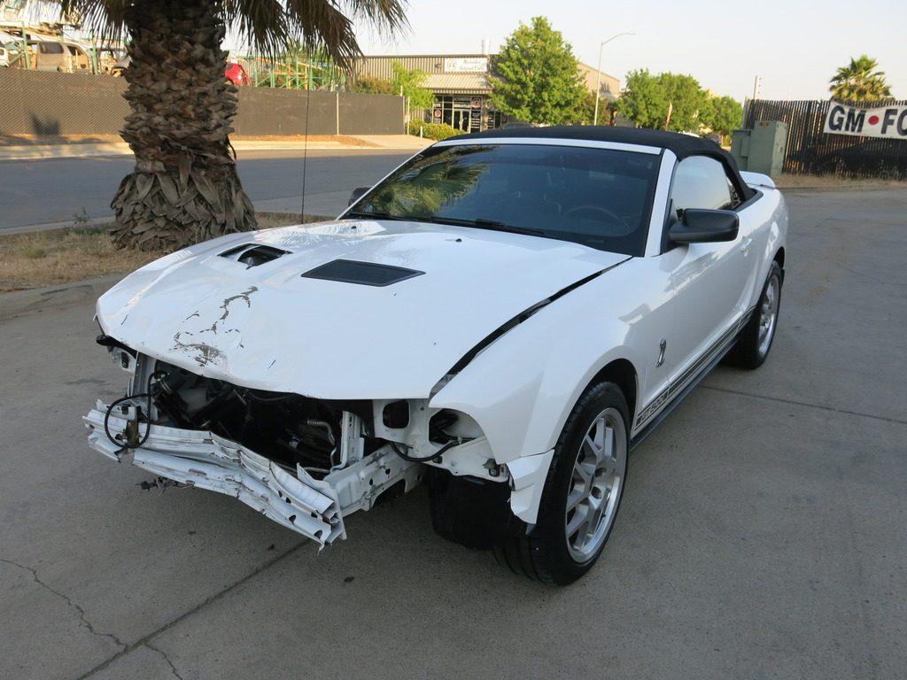 Front collision 2008 Ford Mustang repairable