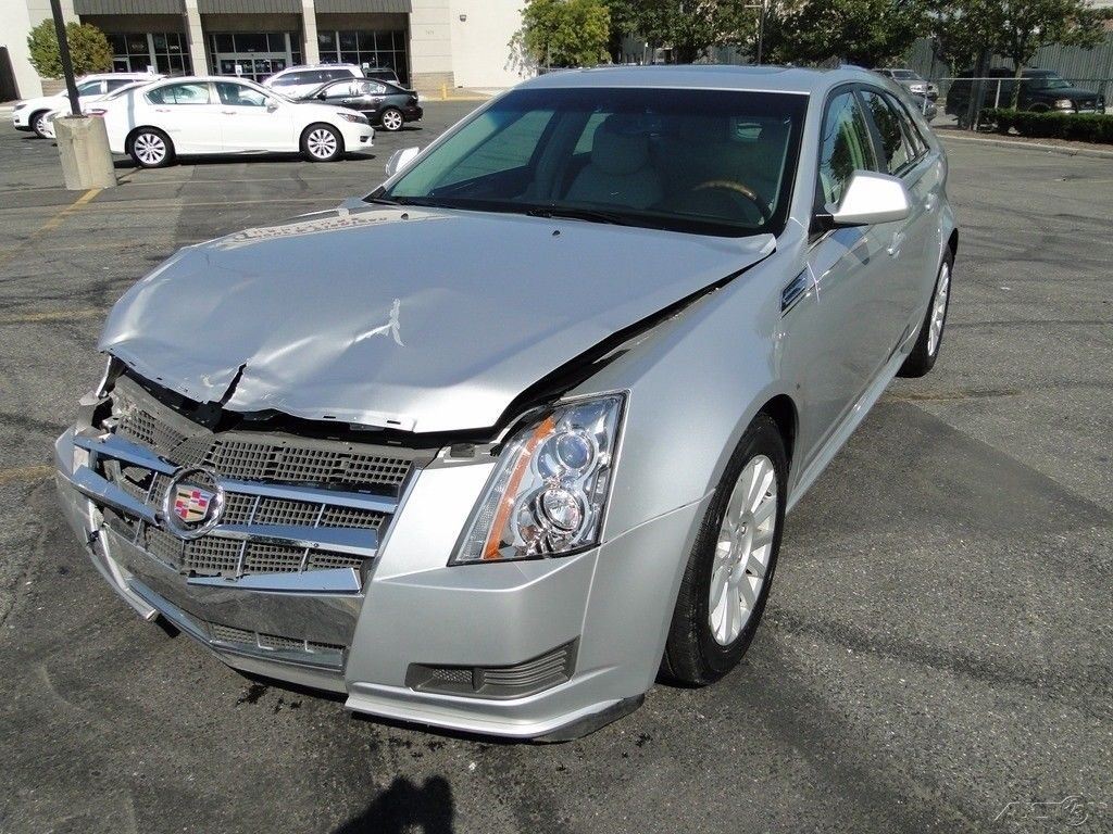 Luxury 2010 Cadillac CTS repairable