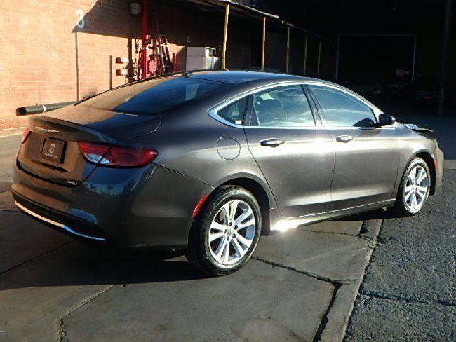 economical 2015 Chrysler 200 Series Limited repairable