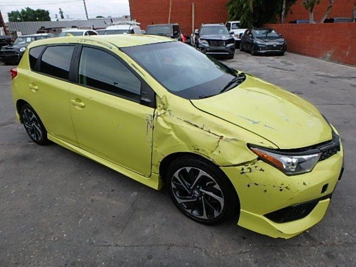 low miles 2017 Toyota Corolla Damaged Wrecked Repairable