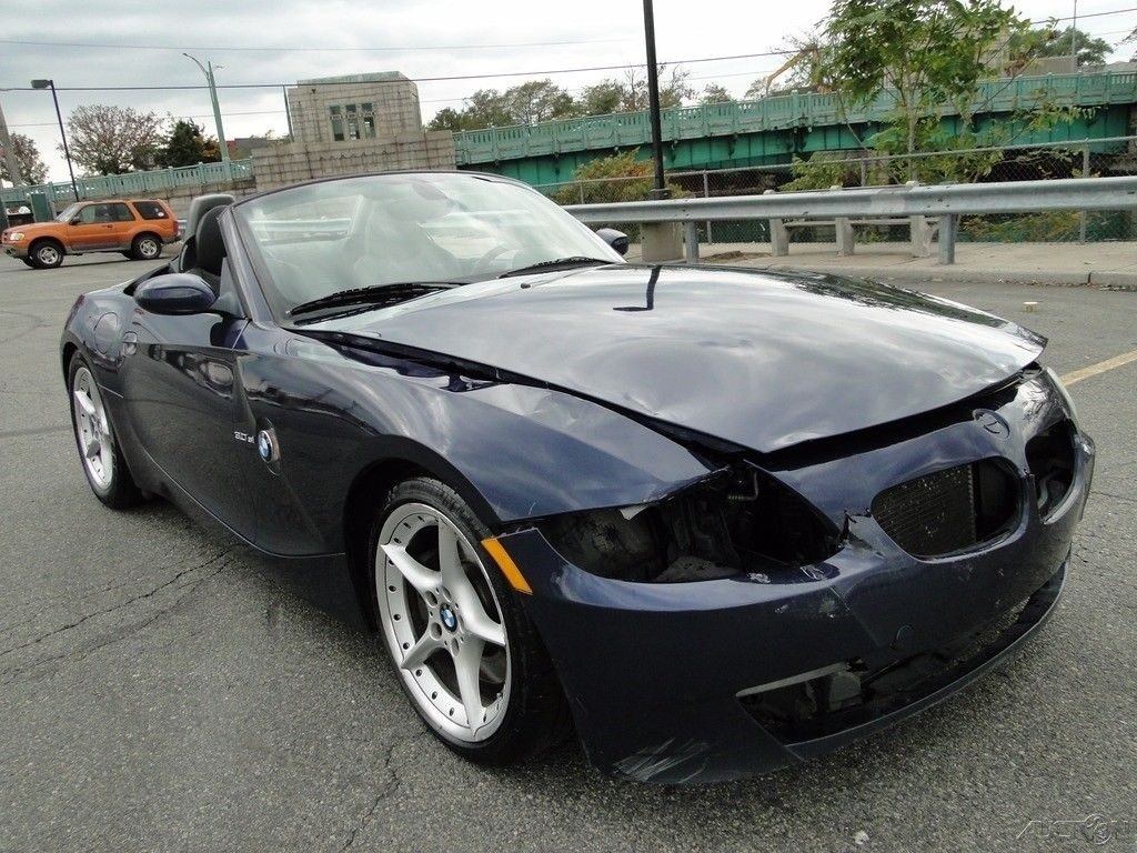 front damage 2008 BMW Z4 3.0si repairable
