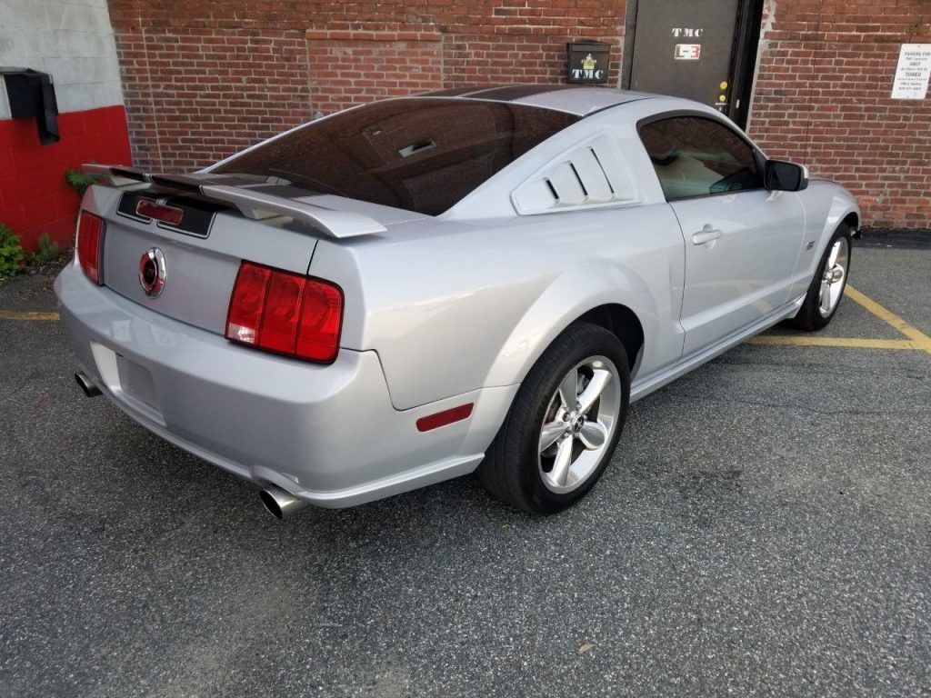 easy fix 2007 Ford Mustang GT repairable