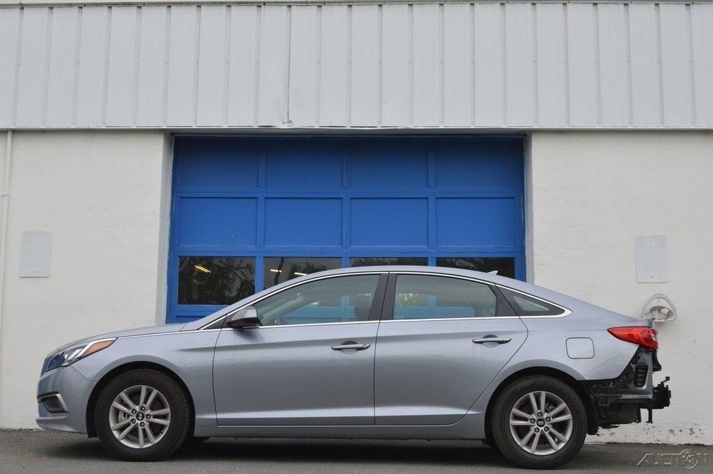 very low mileage 2016 Hyundai Sonata SE repairable