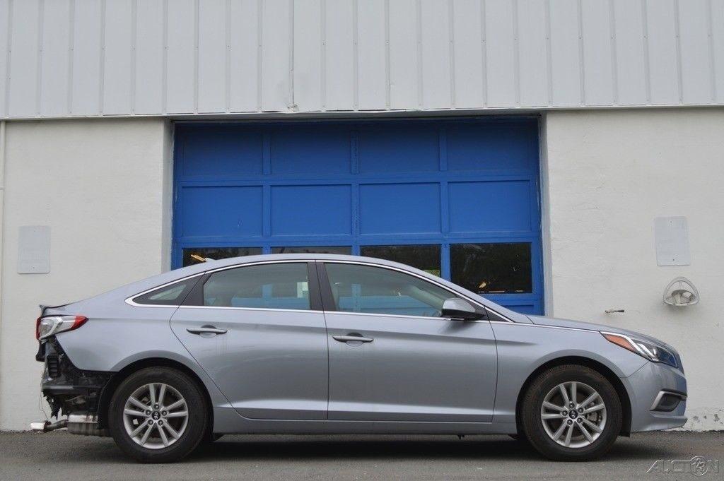 very low mileage 2016 Hyundai Sonata SE repairable