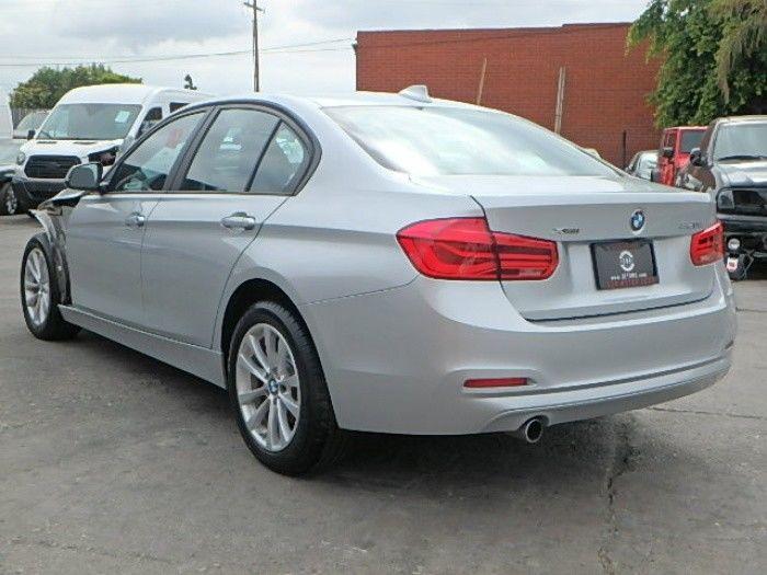 extremely low miles 2018 BMW 3 Series 320i xDrive repairable