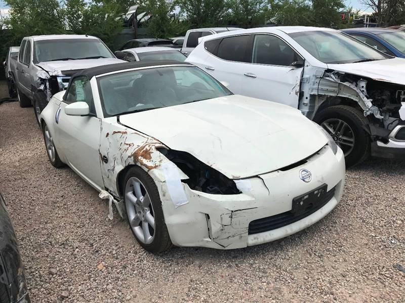 low mileage 2005 Nissan 350Z Touring repairable