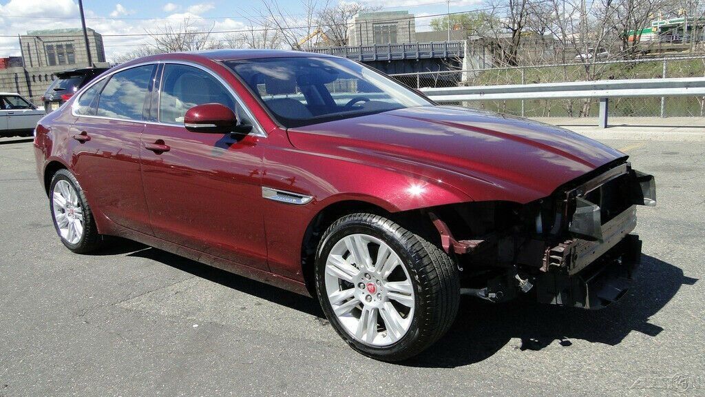 barely used 2017 Jaguar XF 35t 3.0L V6 Supercharger Repairable
