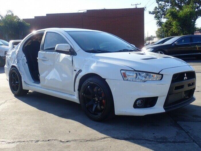 nicely equipped 2008 Mitsubishi Lancer Evolution GSR repairable