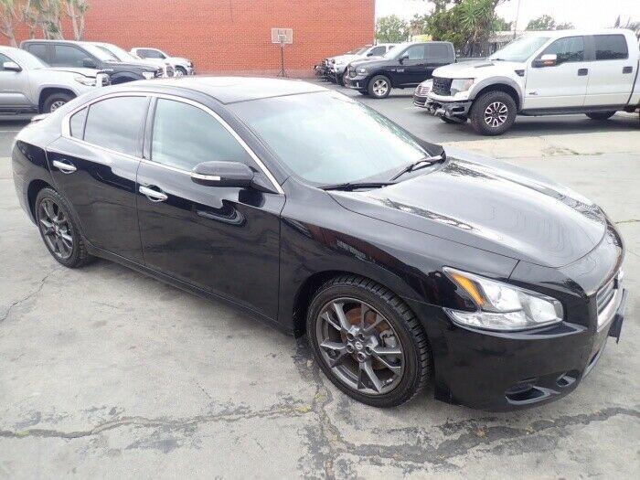 well optioned 2014 Nissan Maxima 3.5 S repairable