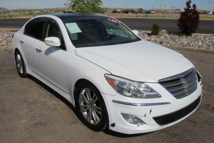 easy fix 2014 Hyundai Genesis 3.8L repairable