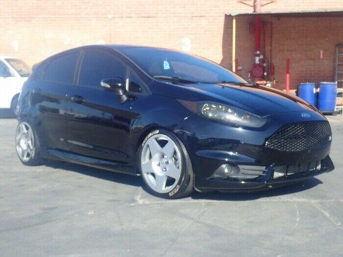 low mileage 2017 Ford Fiesta ST repairable