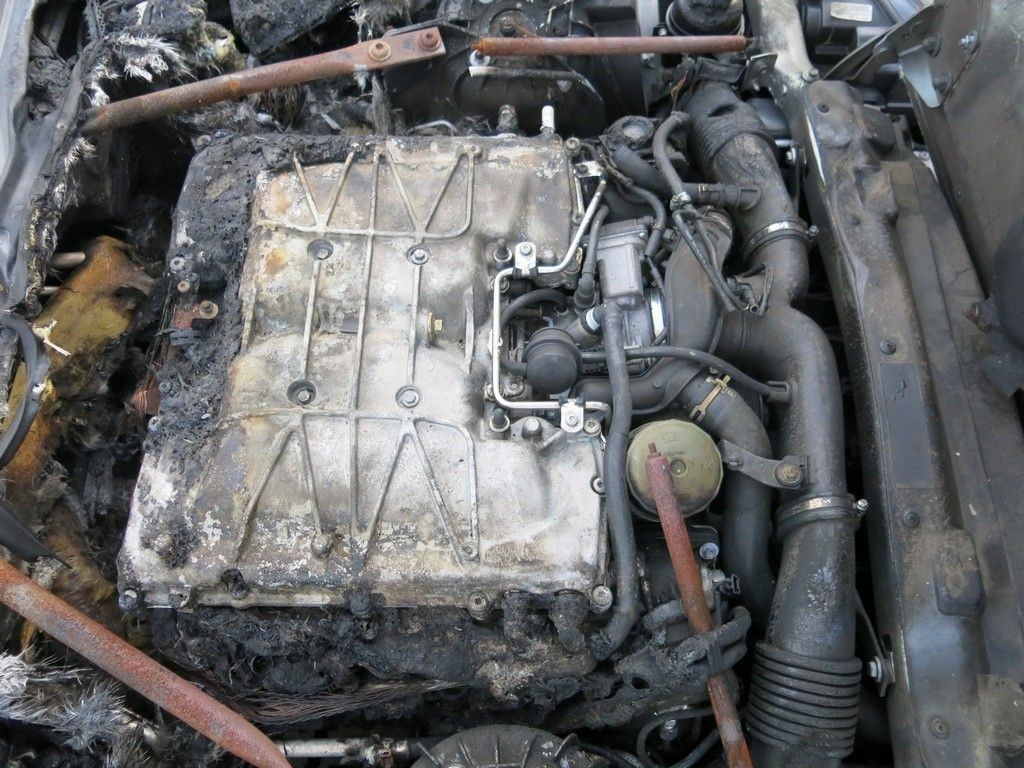 burnt engine 2013 Jaguar XKR Coupe 5.0L V8 Supercharger repairable