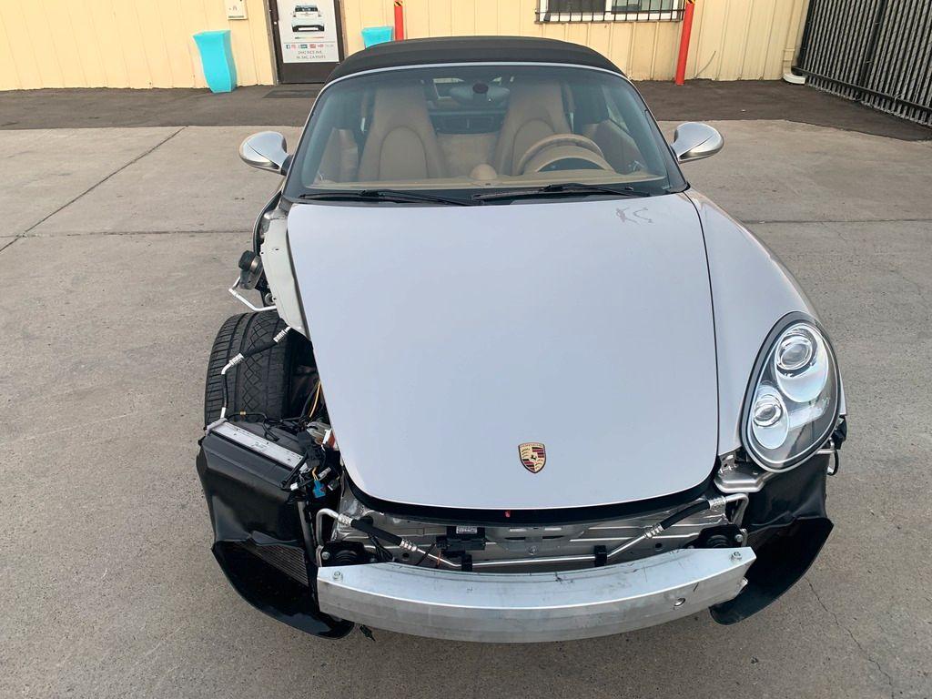 loaded 2011 Porsche Boxster 2.9L Tiptronic PDK Convenience Package repairable