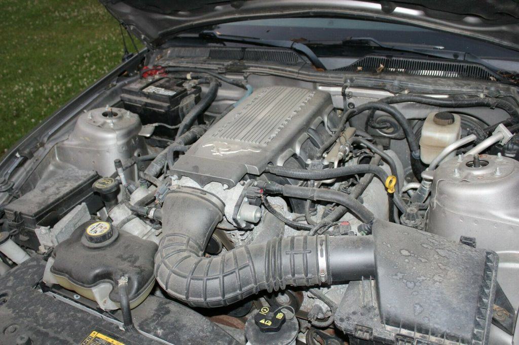 5 speed manual 2008 Ford Mustang repairable