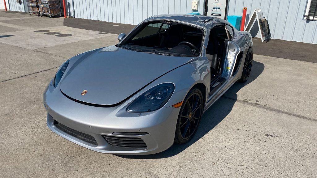 loaded with options 2018 Porsche Cayman 718 repairable