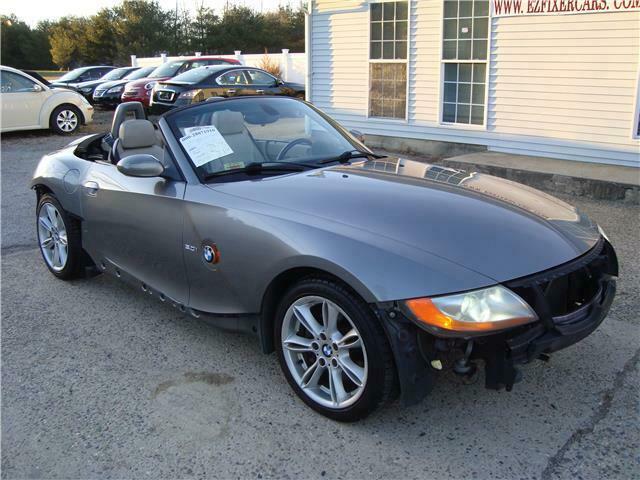 2004 BMW Z4 3.0i Roadster Repairable [easy fix]