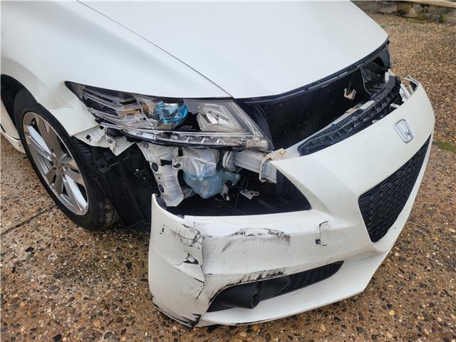 2013 Honda CR-Z EX Hybrid Gas repairable [light front damage]