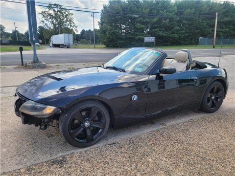2007 BMW Z4 3.0i Roadster Convertible repairable [very light front impact] for sale