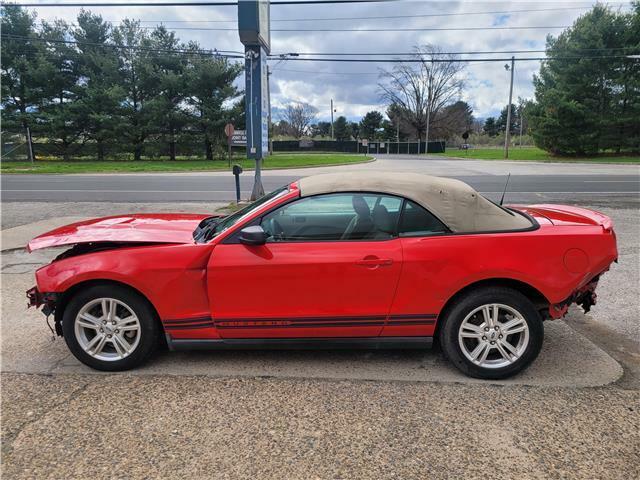 2010 Ford Mustang V6 Convertible repairable [front and rear damage]