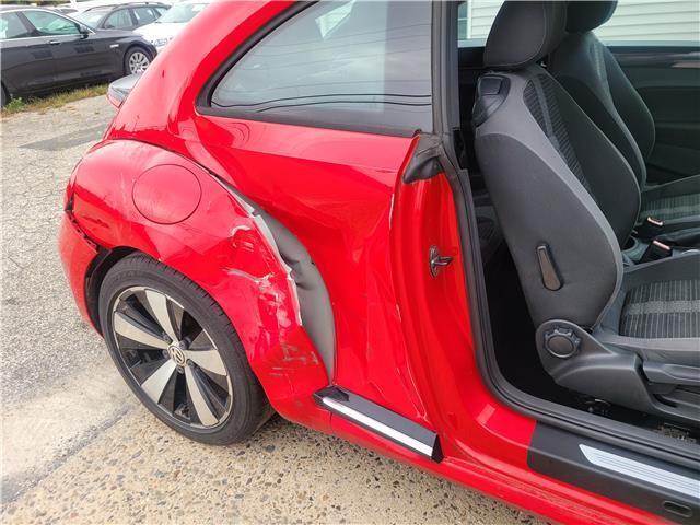 2012 Volkswagen Beetle Classic 2.0T Turbo repairable [light side damage]