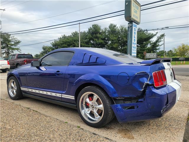 2005 Ford Mustang V6 repairable [light damage]